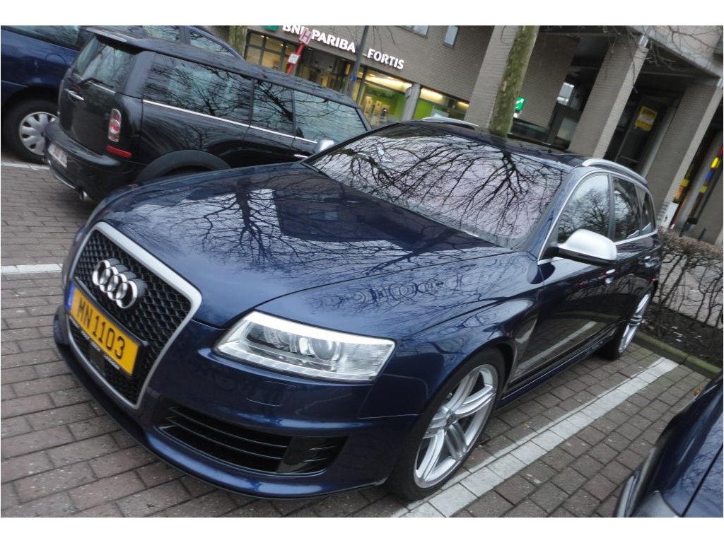 443692RS6613.jpg