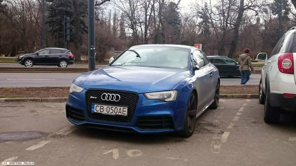 444231AUDIRS53129.jpg