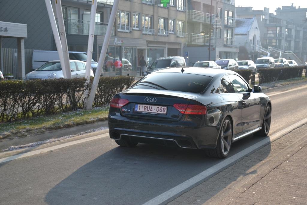 444322AUDIRS5718.jpg