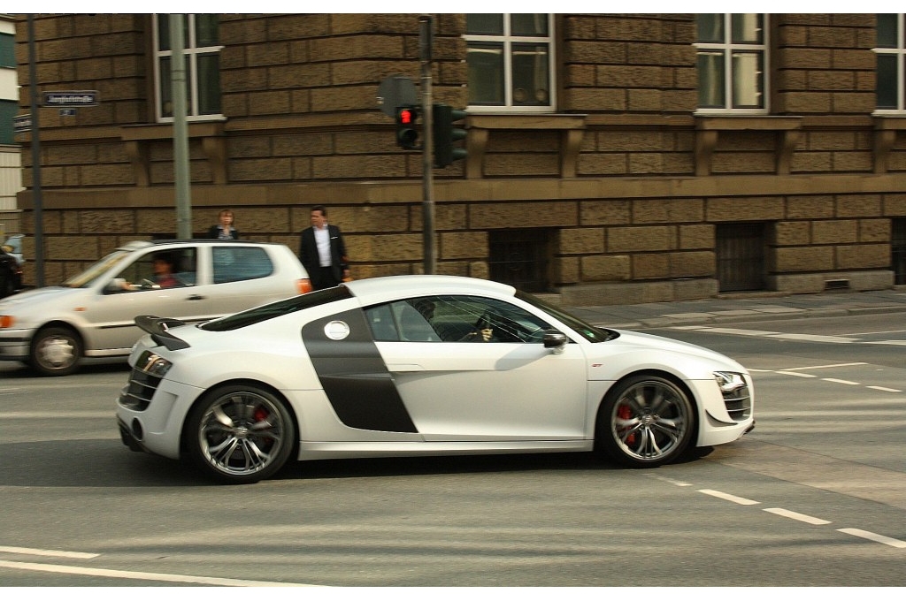 446355R8GT205ESQUIROU.jpg