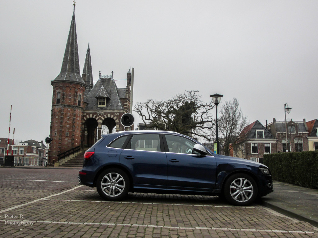448390AUDISQ5992.jpg