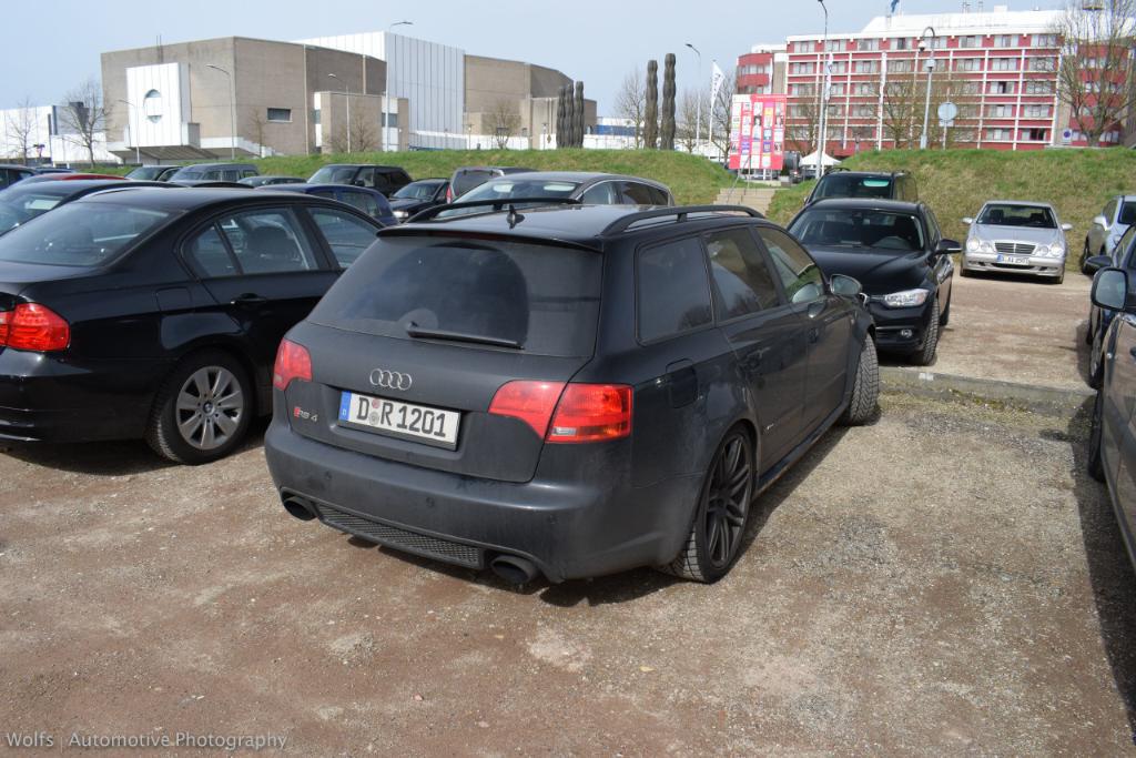 448458AUDIRS43167.jpg