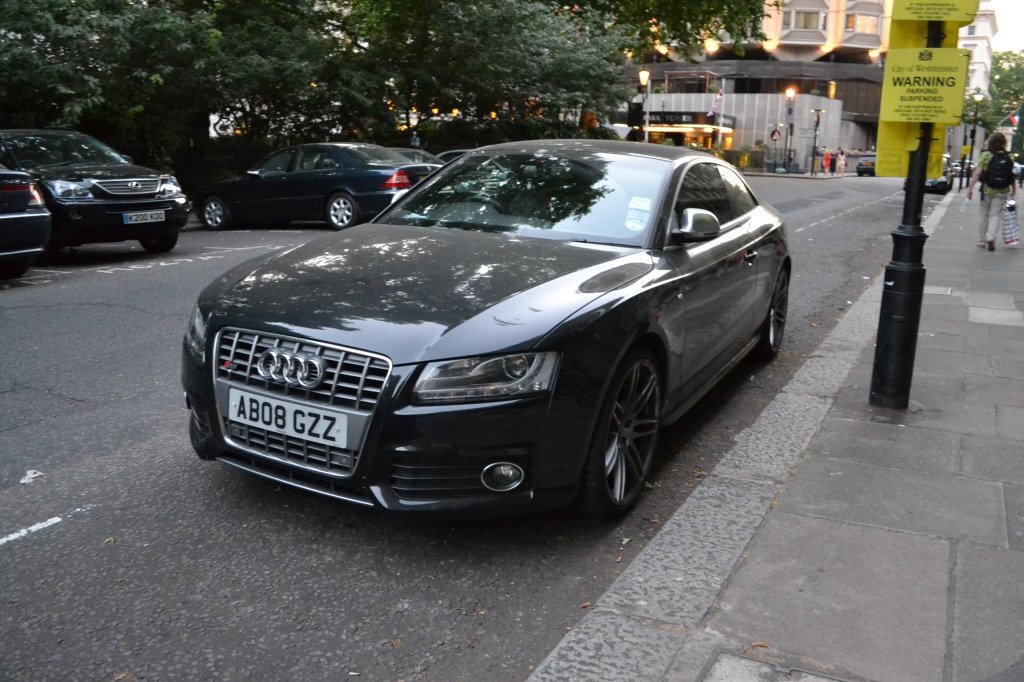 450318915S5.jpg