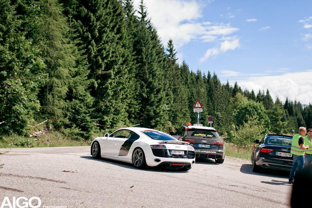 4516060196QUATTROLEDENDE2017.jpg