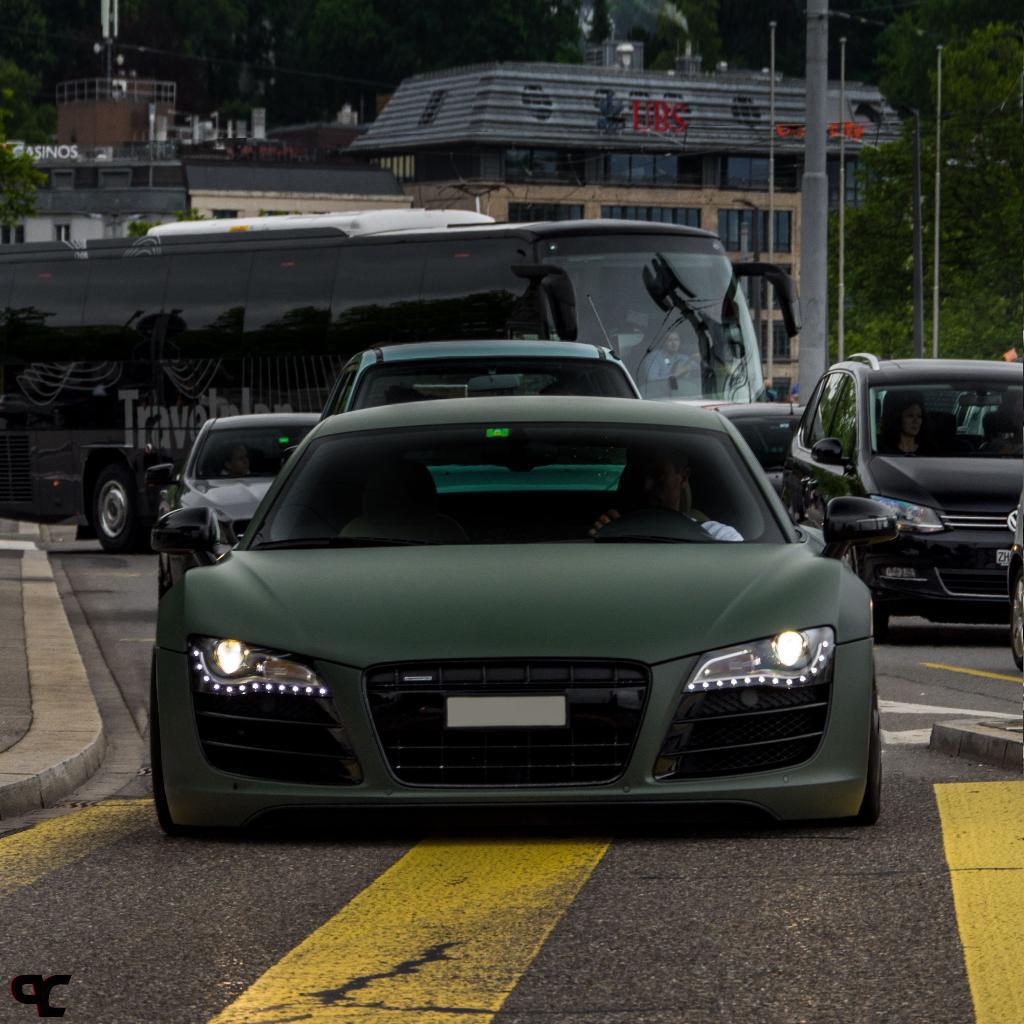 4523413454R8.jpg