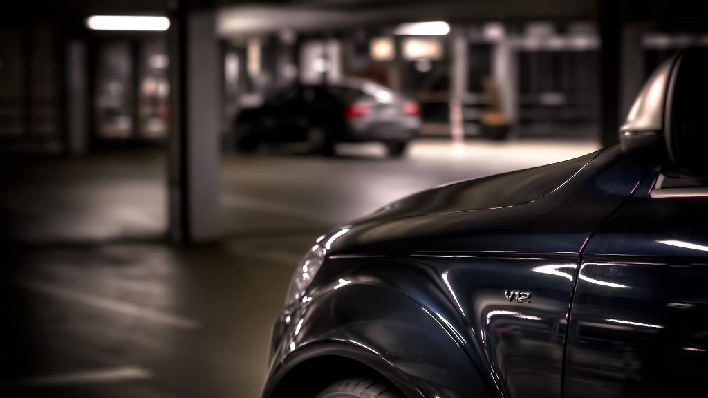 453058542Q7V12.jpg