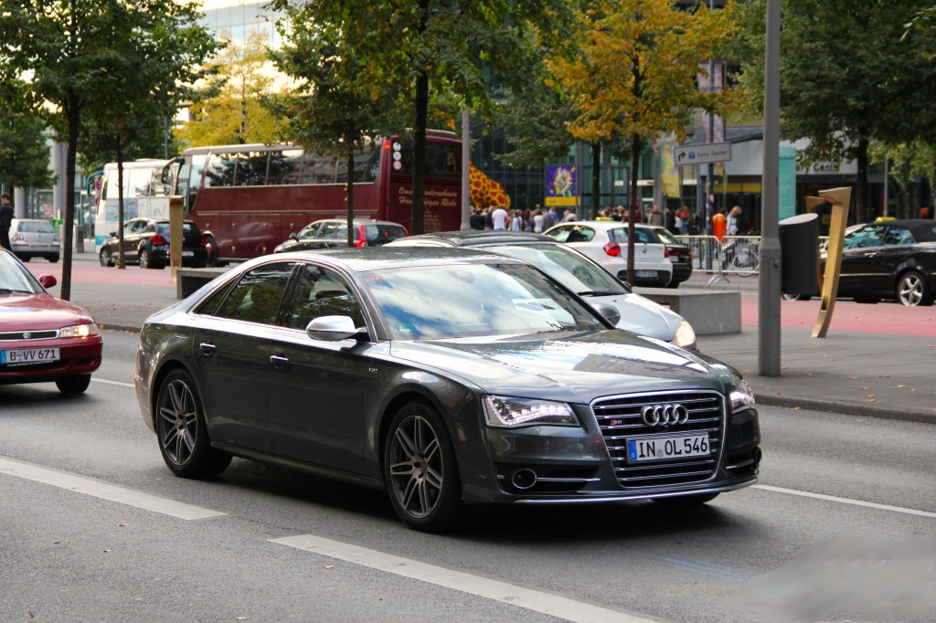 453137S8D4097.jpg
