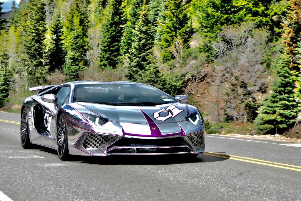 4531424182LAMBORGHINIAVENTADOR.jpg