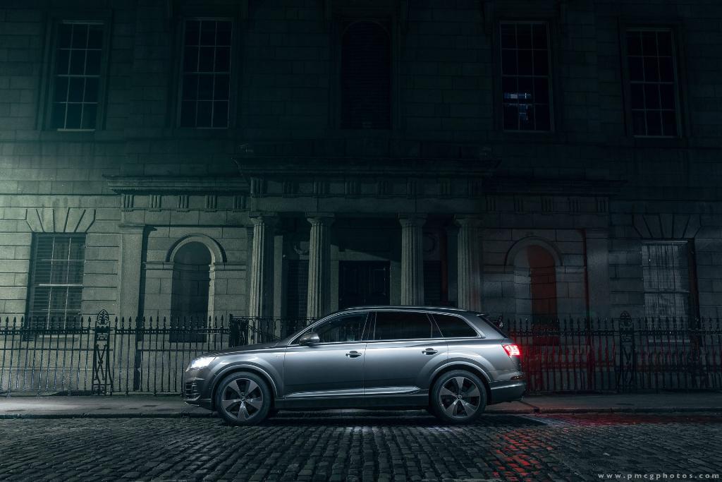 455847Q7MK2385.jpg