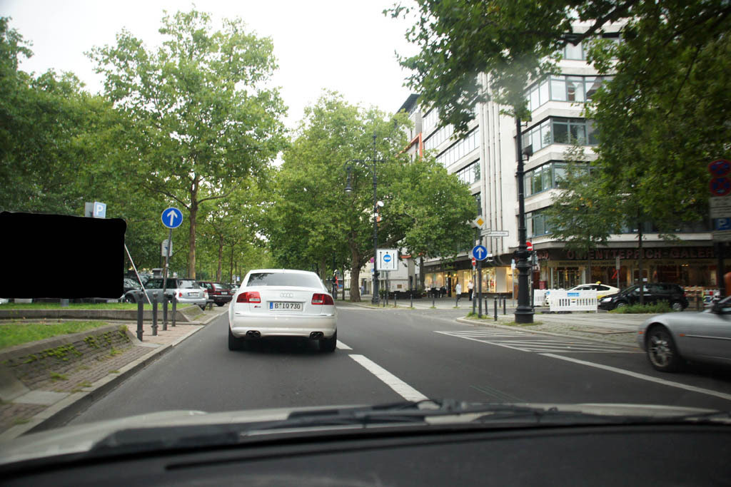 457632202S8ESQUIROU.jpg