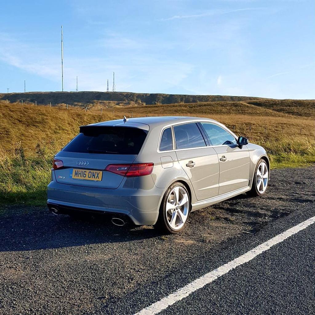 457788RS38V1501.jpg