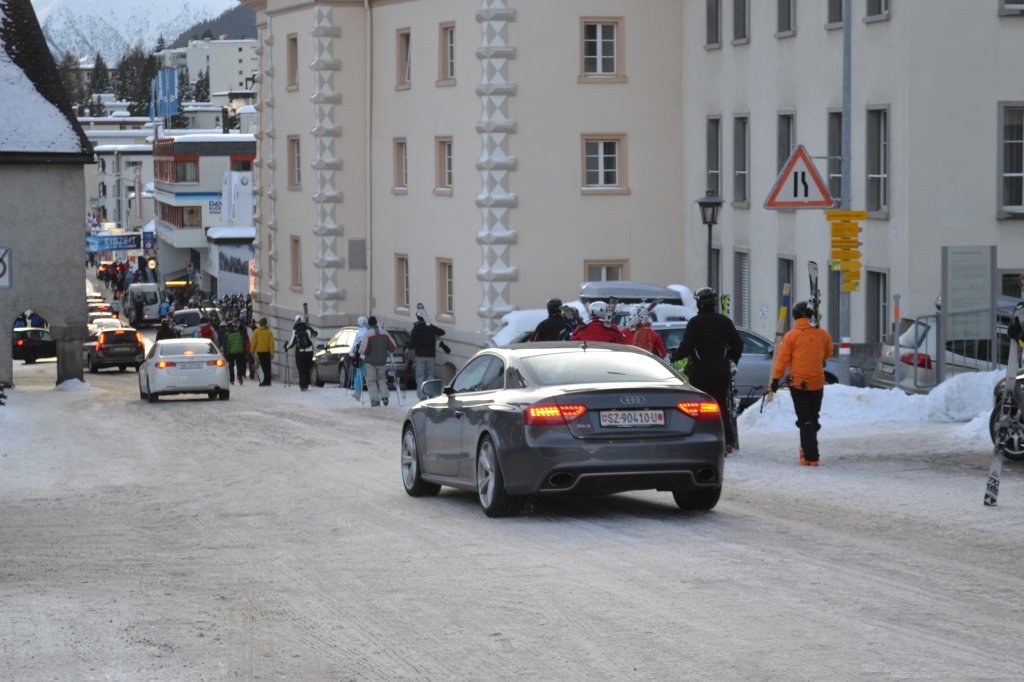 459508AUDIRS5603.jpg