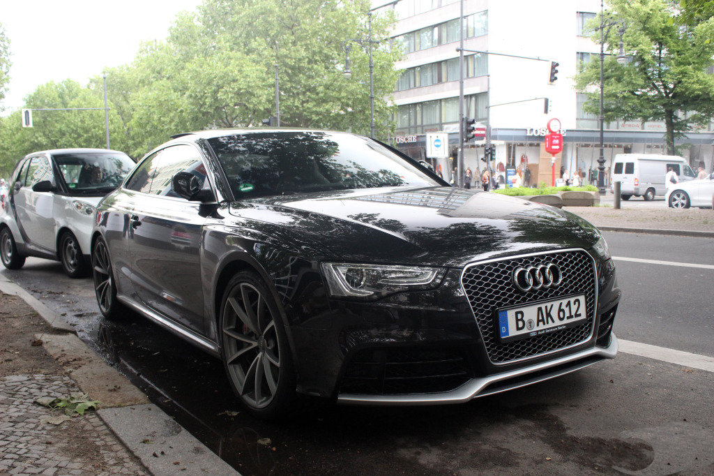 459953AUDIRS51038.jpg