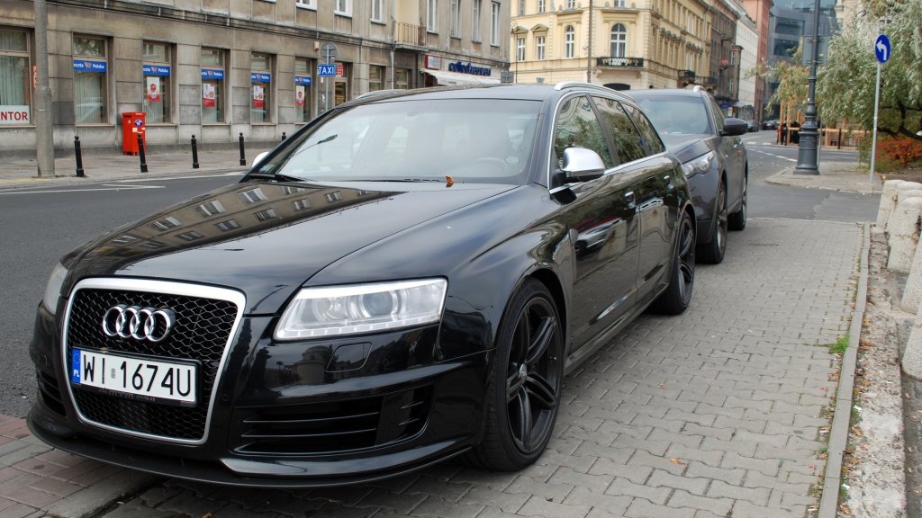 461417RS6926.jpg