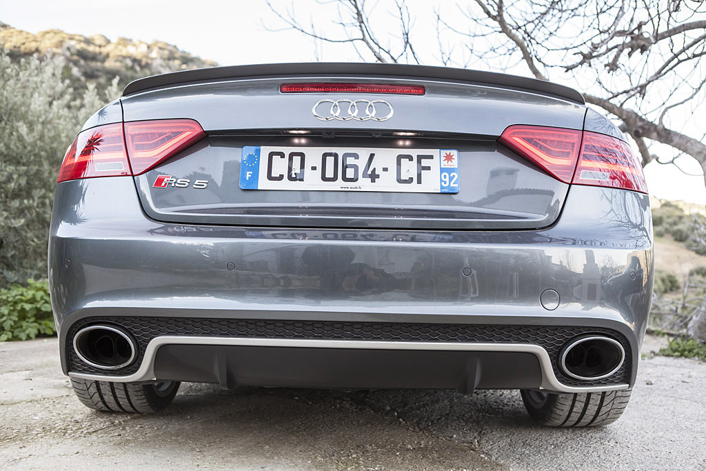 462354144RS5CABRIOLET.jpg