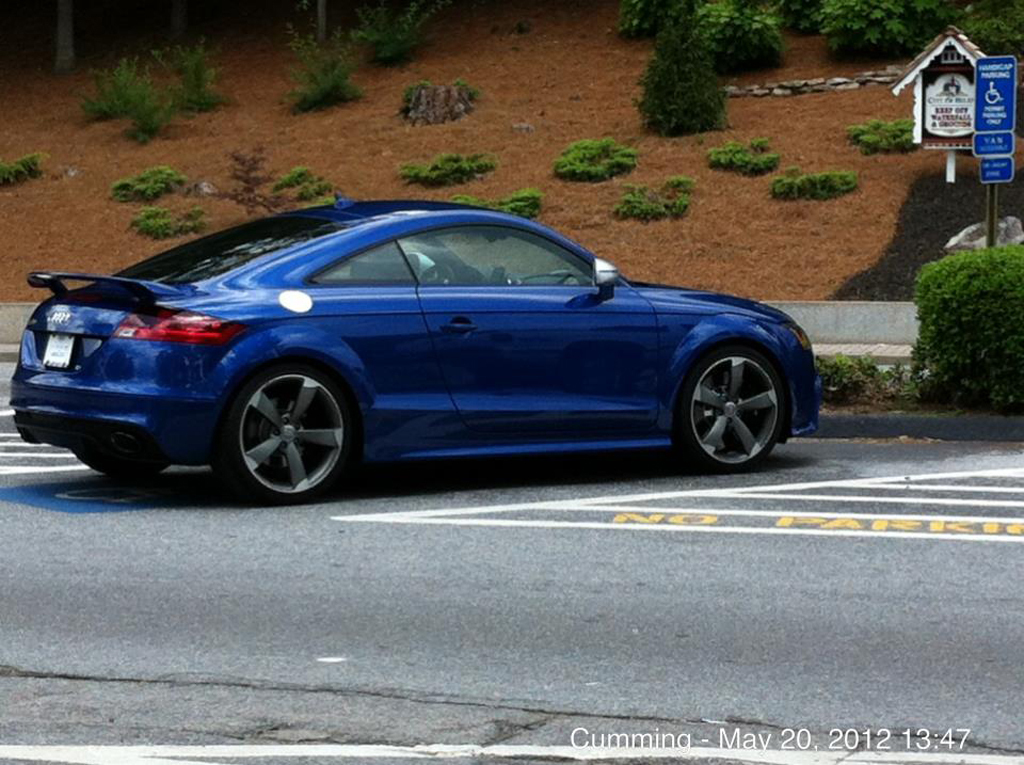 464233AUDITTRS373.jpg