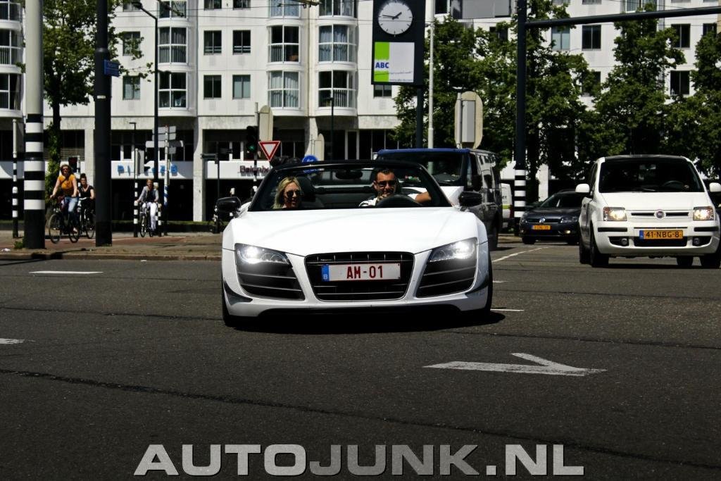 467174R8GT1678.jpg