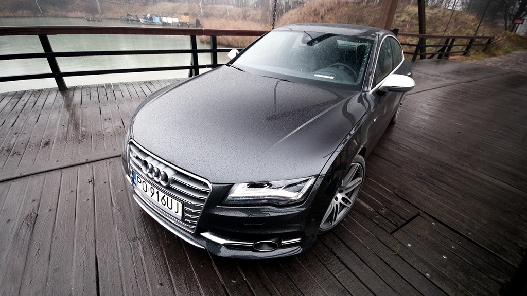 467298S7233.jpg