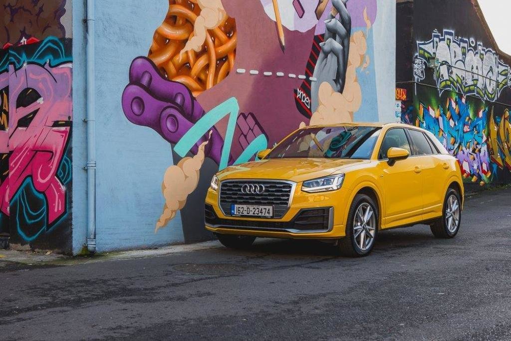 468114AUDIQ20625.jpg