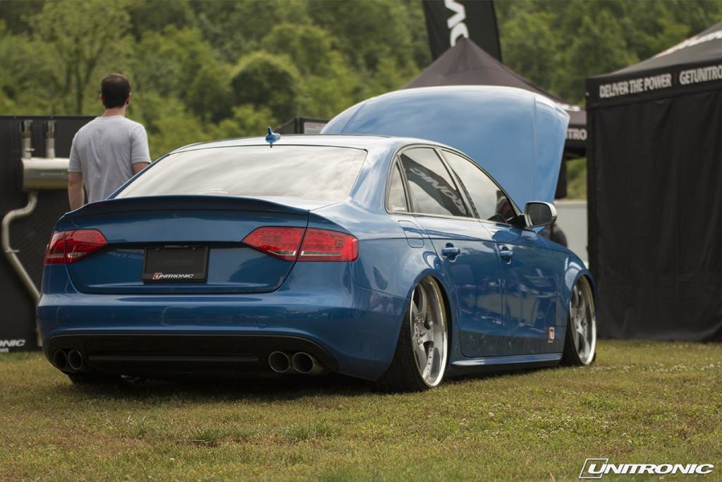 4687011196S4B8.jpg