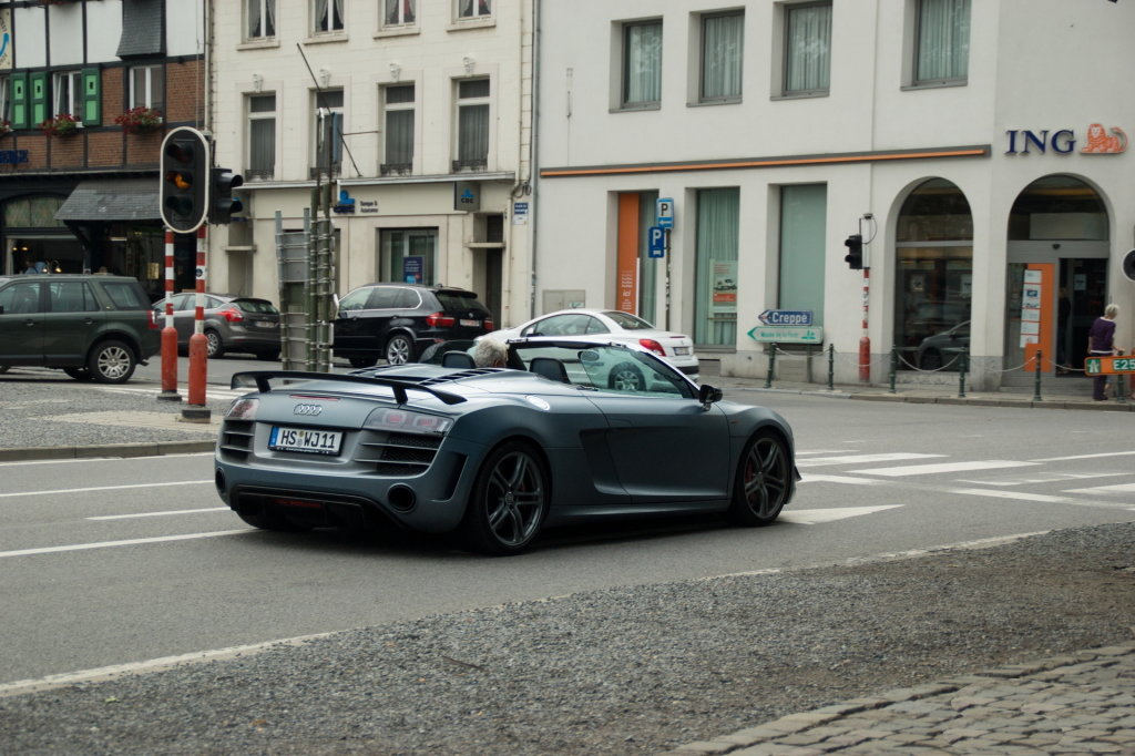 469129R8GT1103.jpg