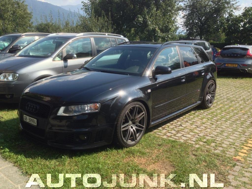 469478AUDIRS42699.jpg