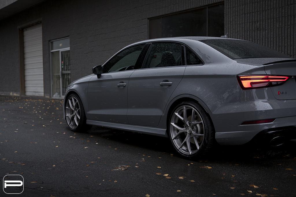 469504AUDIWHEELS1043FRS38V.jpg
