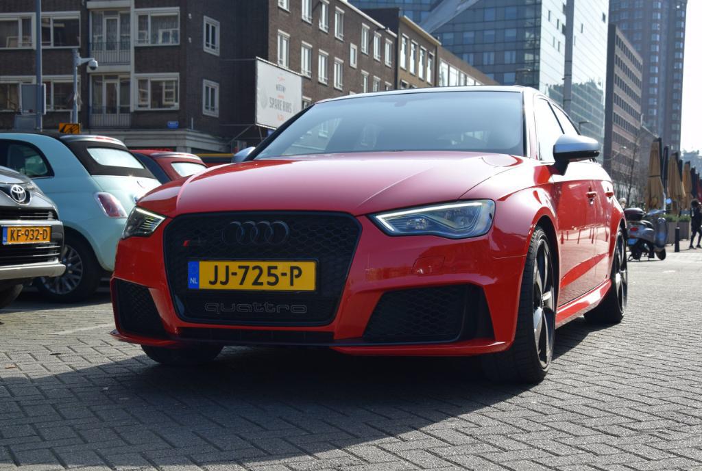 471131RS38V2098.jpg