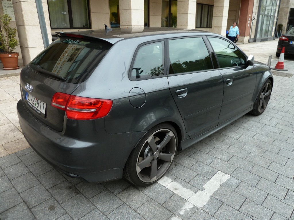 471367617RS3.jpg