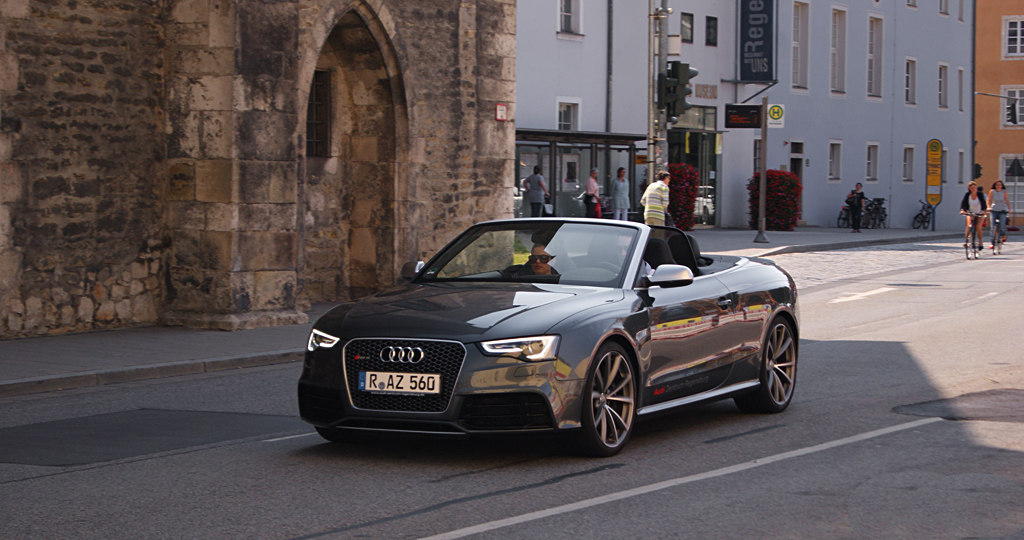 472227367RS5CABRIOLET.jpg