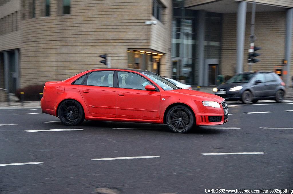 473442AUDIRS42900.jpg