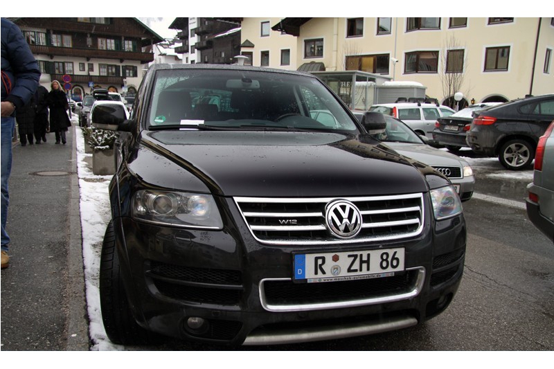 475660W12TOUAREG236ESQUIROU.jpg