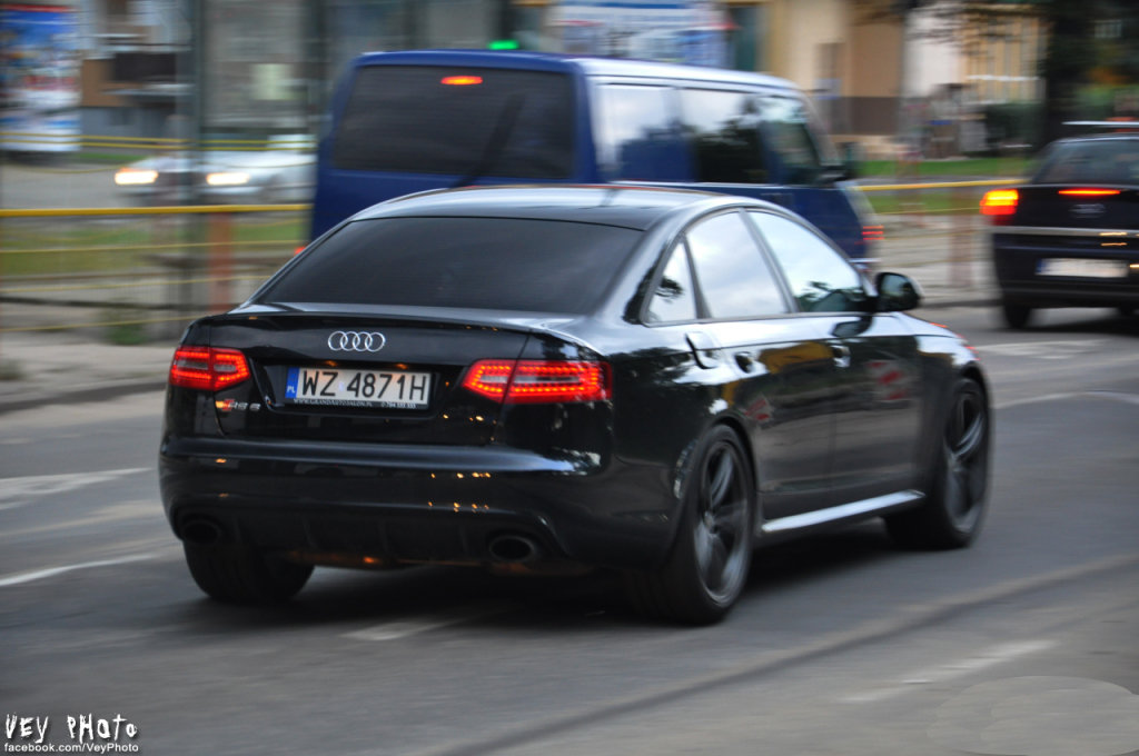 477623RS6868.jpg