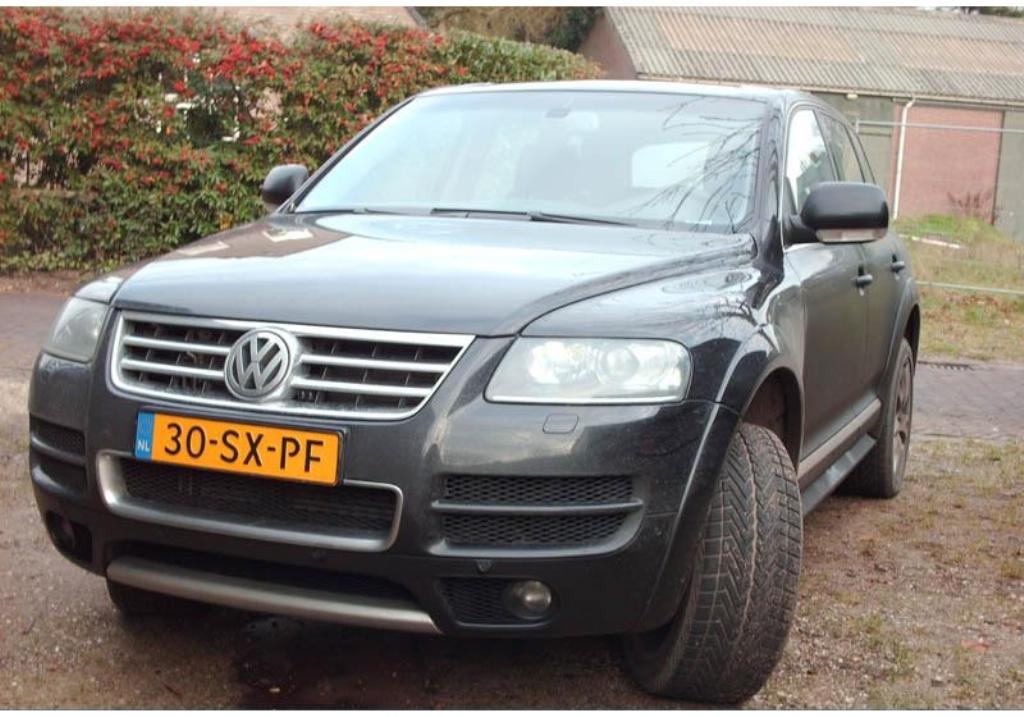 477760W12TOUAREG421.jpg