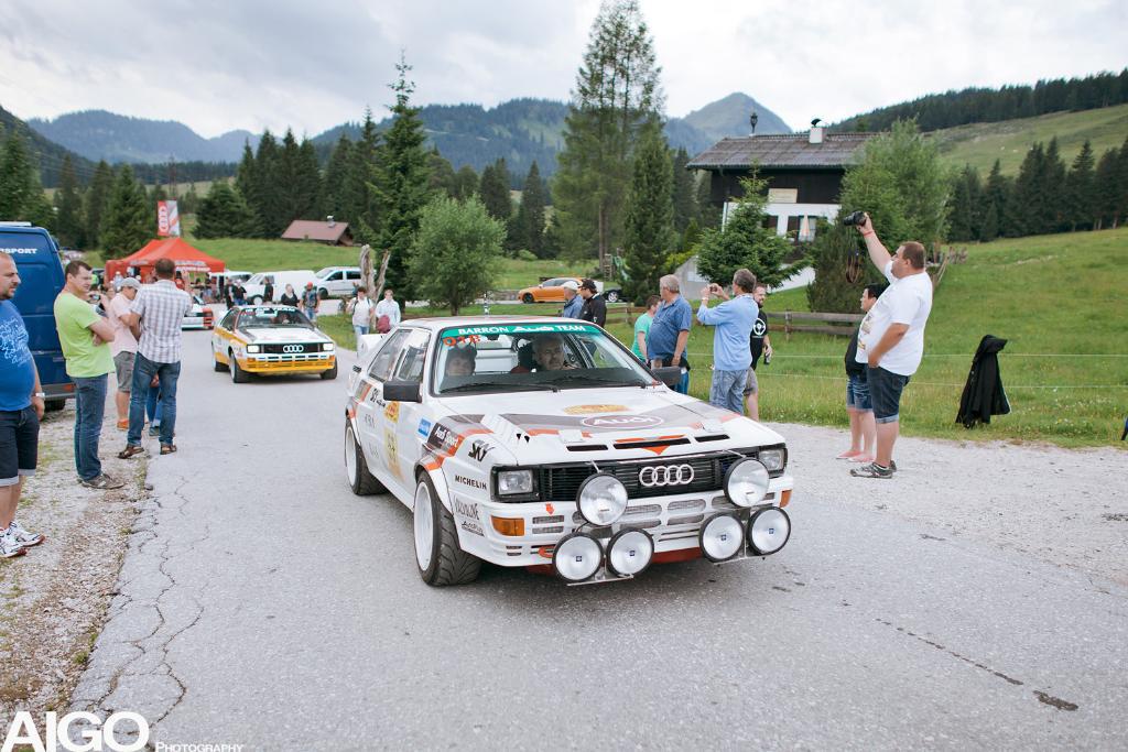 479224URQUATTRO1900.jpg