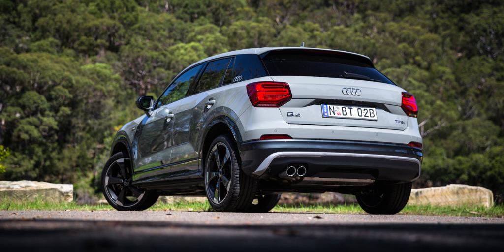 481476AUDIQ20840.jpg