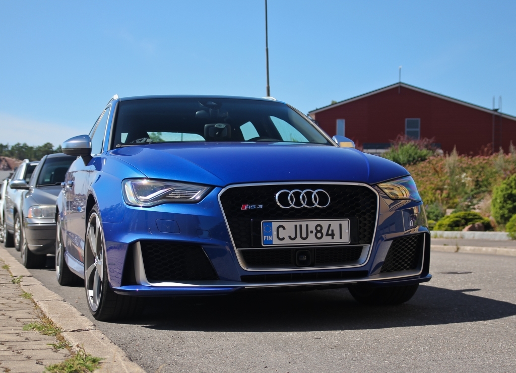 483080RS38V0418.jpg