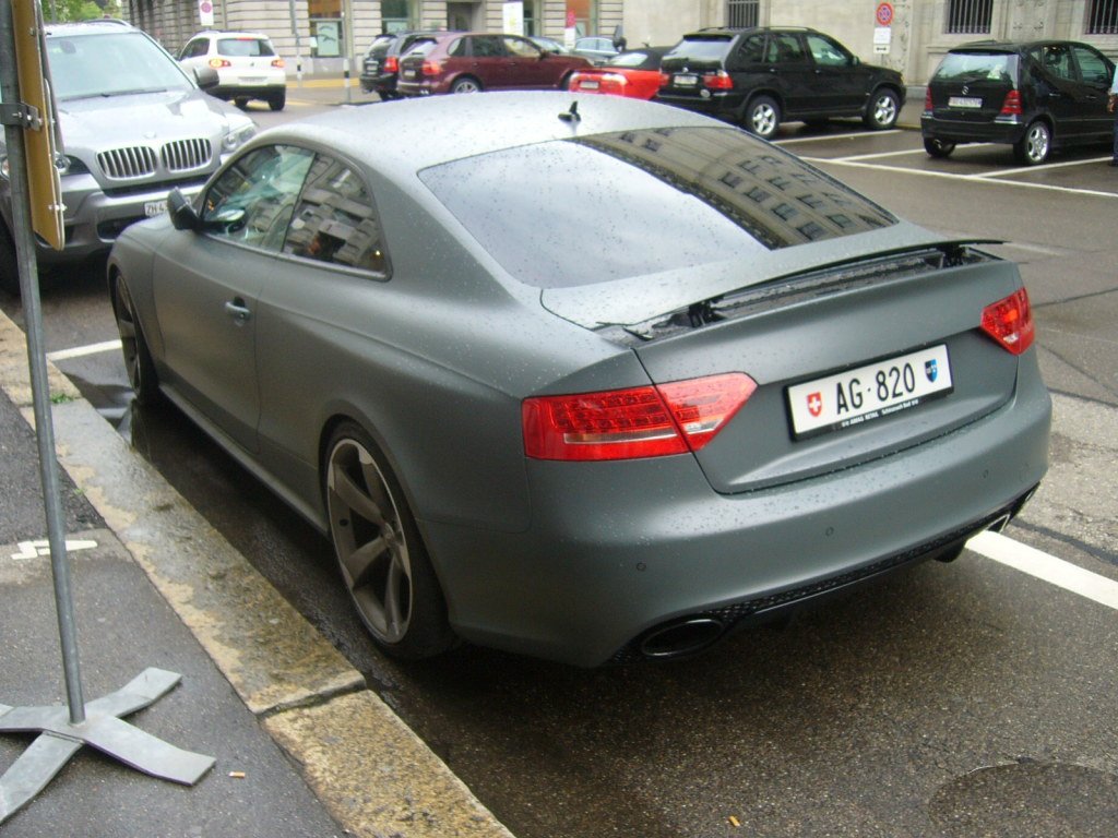 483258AUDIRS5757.jpg