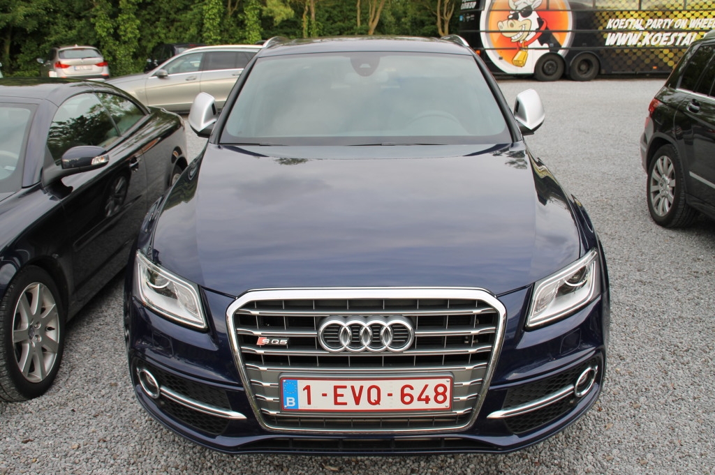 485217AUDISQ5614.jpg