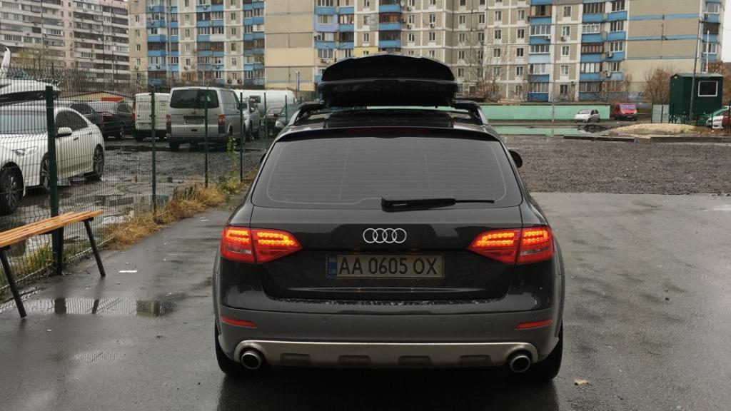 4857311711AUDIA4ALLROAD.jpg
