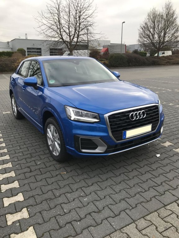 487187AUDIQ20535.jpg