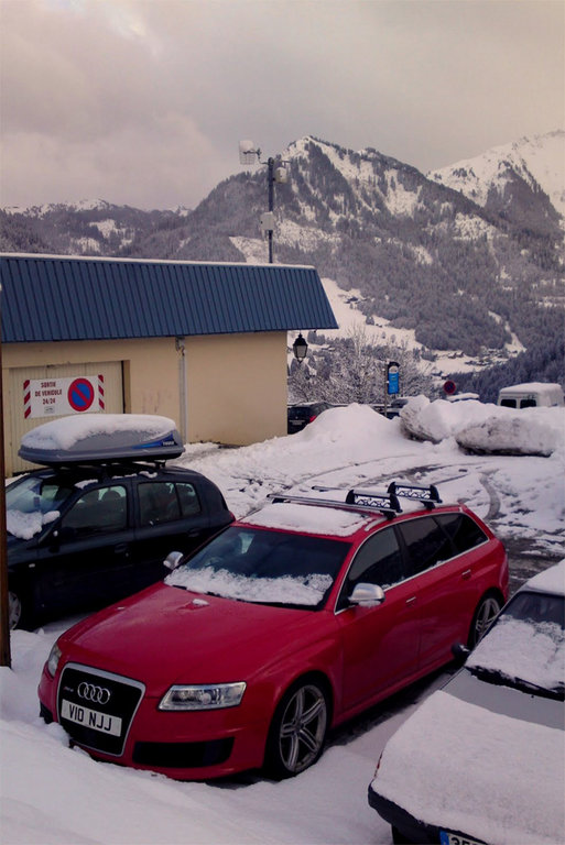487316RS6ESQUIROU094.jpg