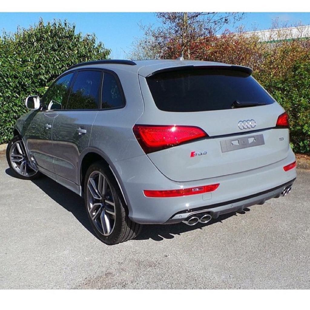 487503AUDISQ51564.jpg