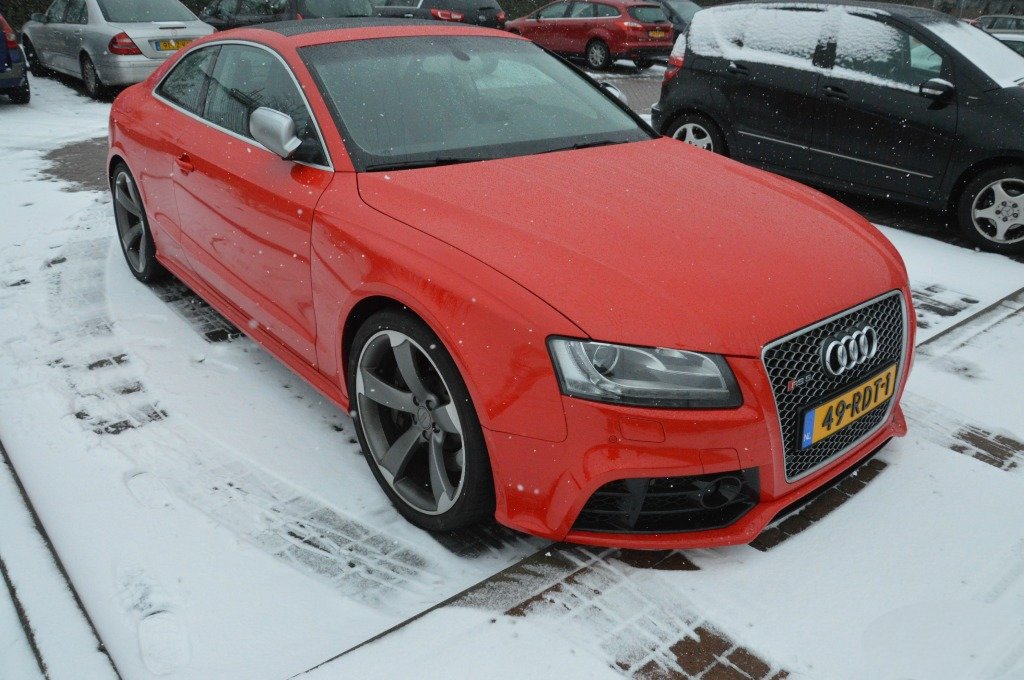 488854AUDIRS5735.jpg