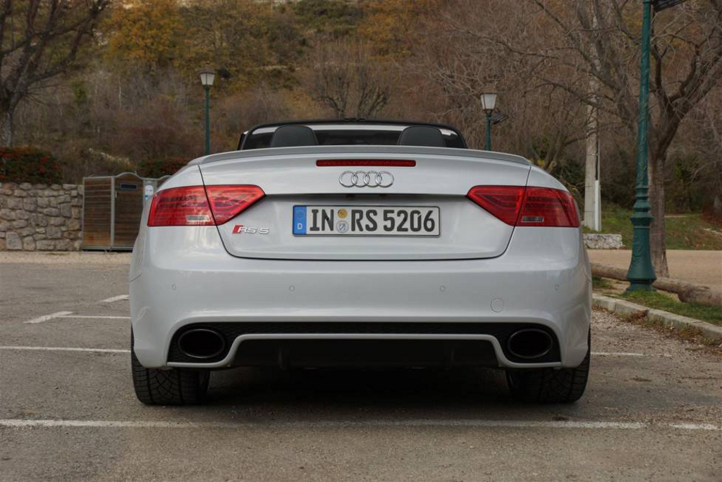 489828098RS5CABRIOLET.jpg