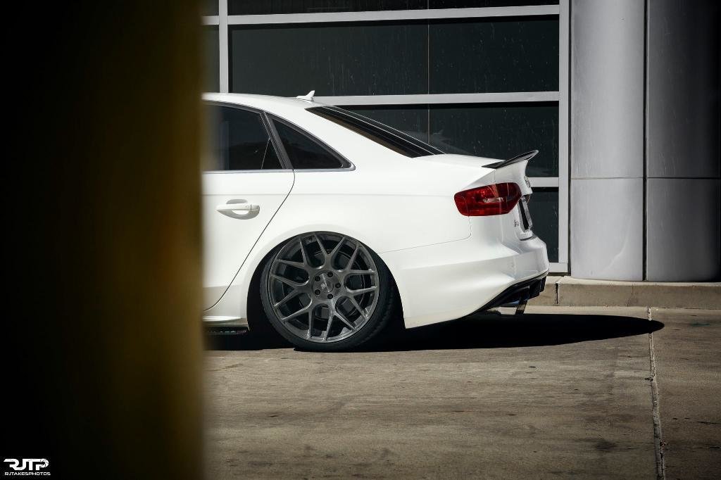 490793AUDIWHEELS0581DS4B8.jpg