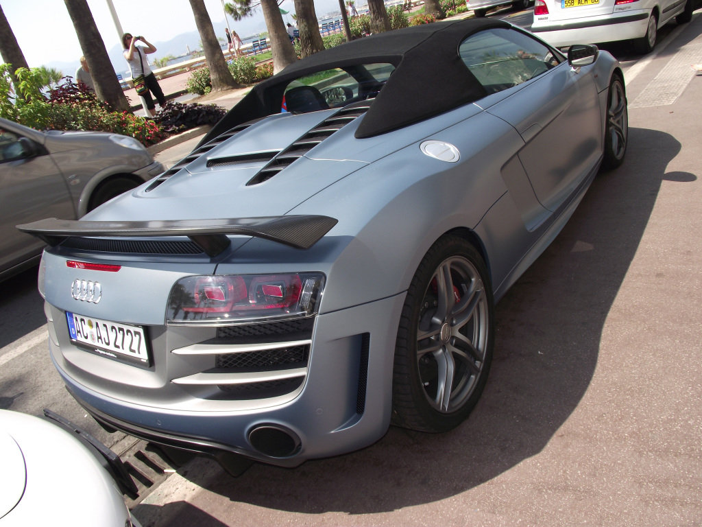 491210R8GT1193.jpg