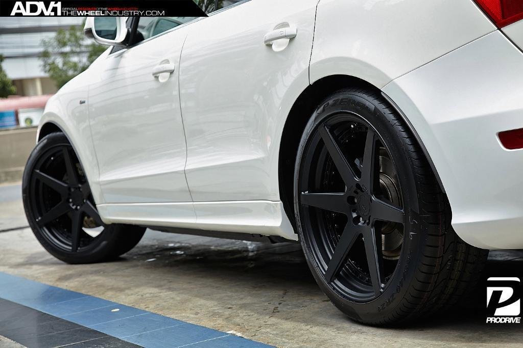 492188AUDIWHEELS0282IQ5.jpg
