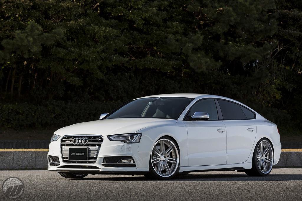 492283544S5SPORTBACK.jpg