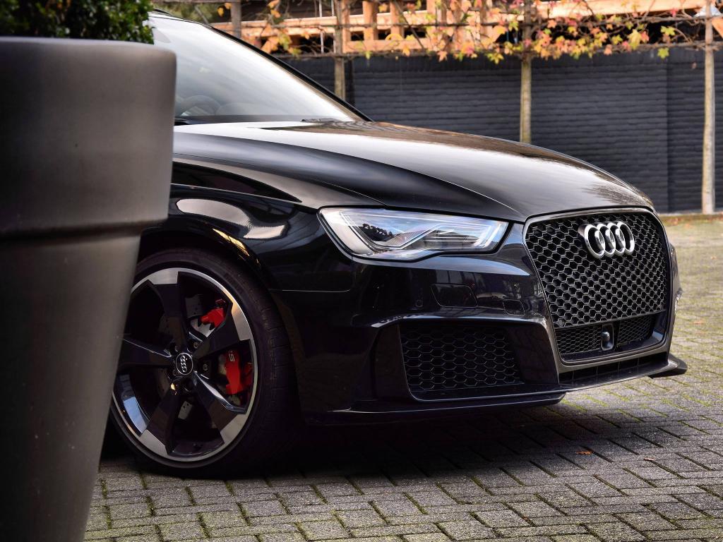 492440RS38V0813.jpg